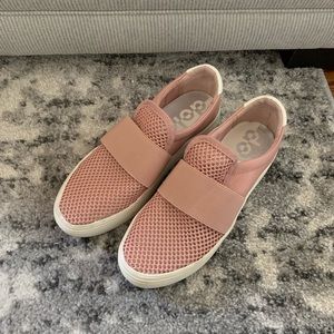 Dolce Vita slip on sneakers